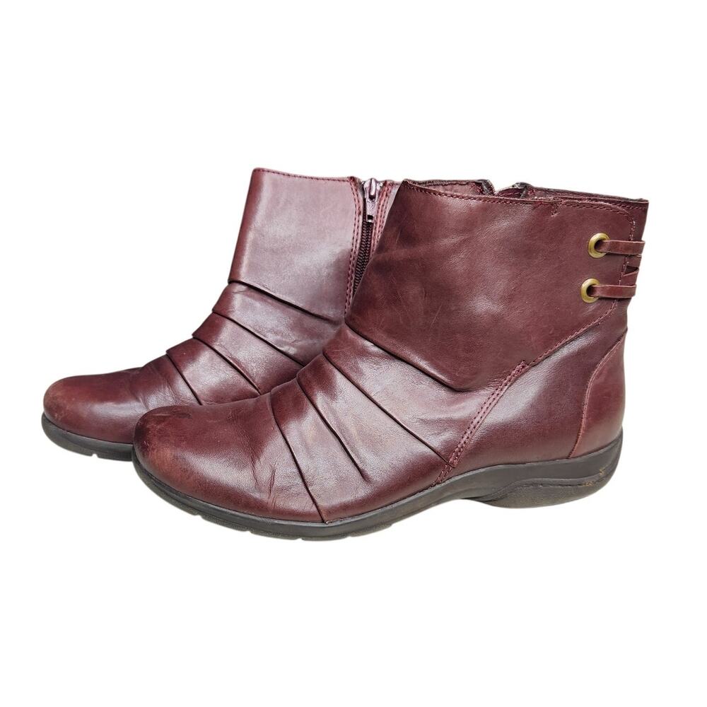 Clarks Artisan Christine Tilt Burgundy Leather Zip Ankle Booties 8M